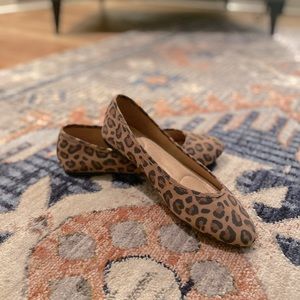 Old Navy Leopard Print Slip On Flats Size 8